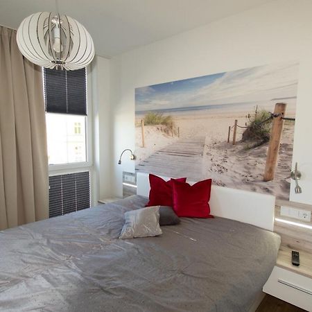Ferienwohnung Auszeit Glowe Bagian luar foto